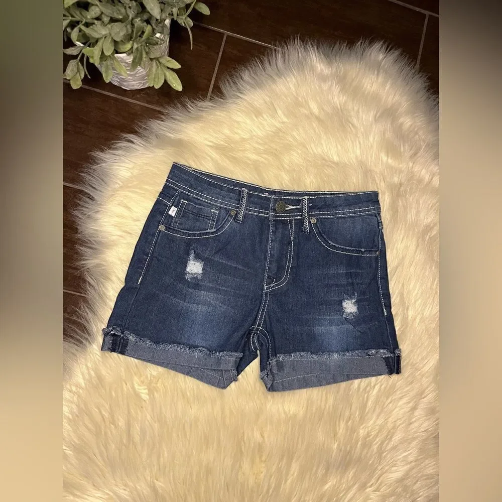 Tommy Bahama dark denim distressed shorts sz 25”(11-12y)